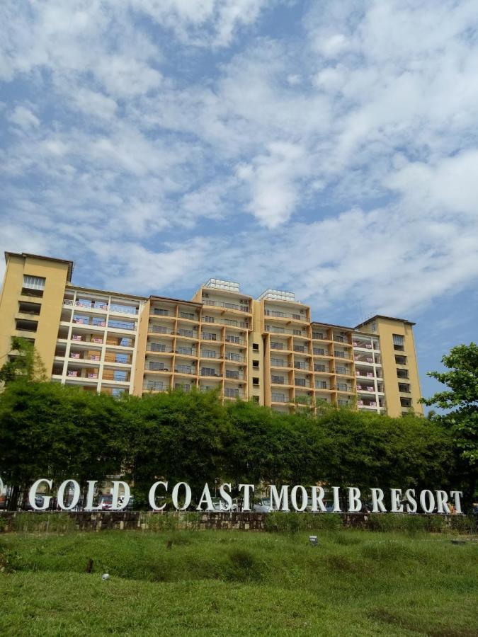 Отель Gold Coast Morib By Tim Экстерьер фото
